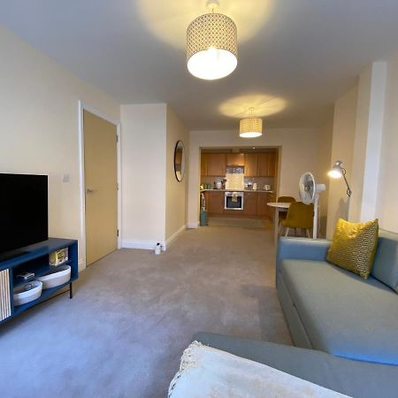 1 Bedroom Apartment In The Heart Of Борнмут Екстер'єр фото