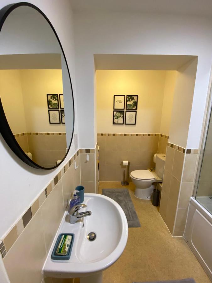 1 Bedroom Apartment In The Heart Of Борнмут Екстер'єр фото